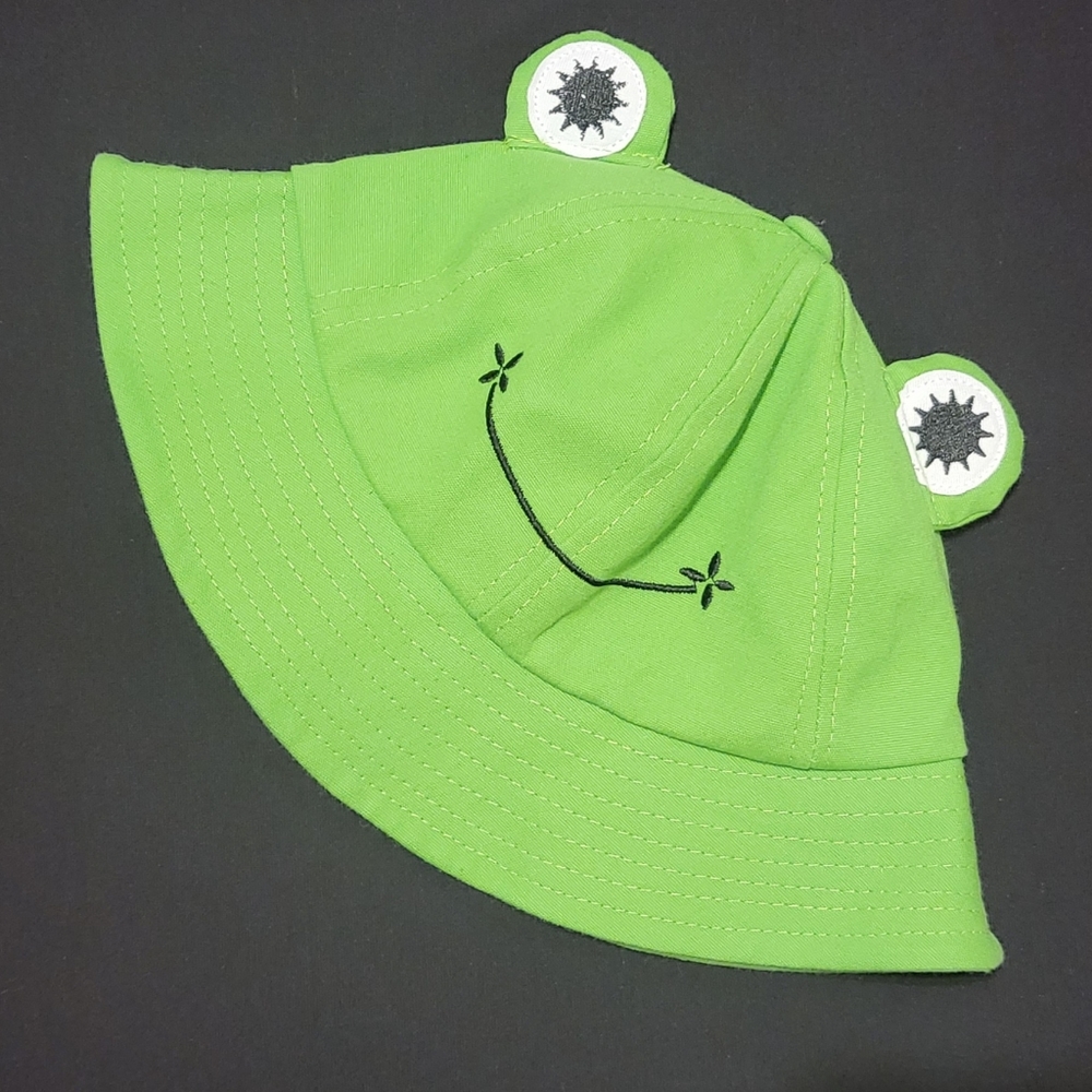 Frog Bucket Hat